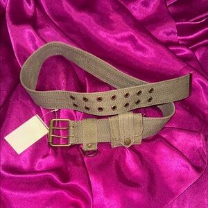 NWT Stylish olive green army style pouch Belt from the bay